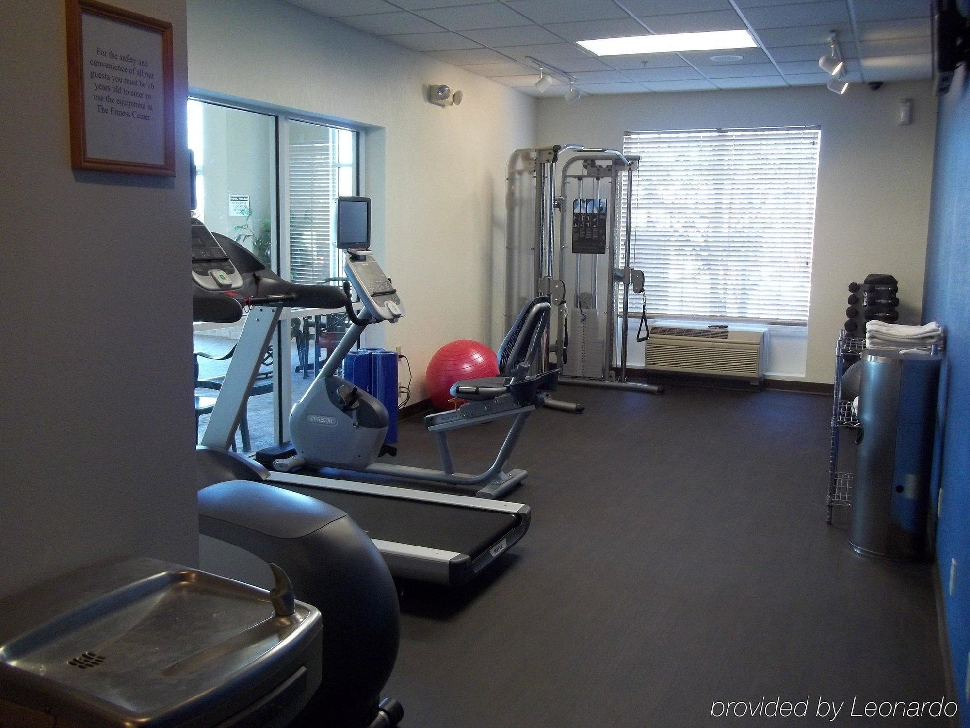 Park Manor Hotel Clifton Park Ngoại thất bức ảnh The gym at the 2008 Olympic Village